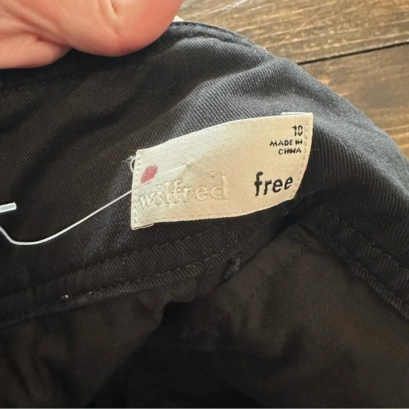 Wilfred Free Aritizia Black High Rise Paper Bag Pants with Tie Size 10 - Picture 10 of 11